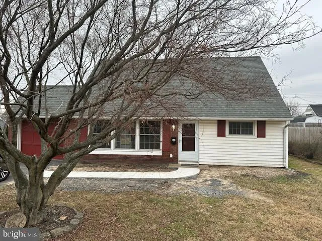 $2,800 | 43 Towpath Road, Levittown, PA 19056