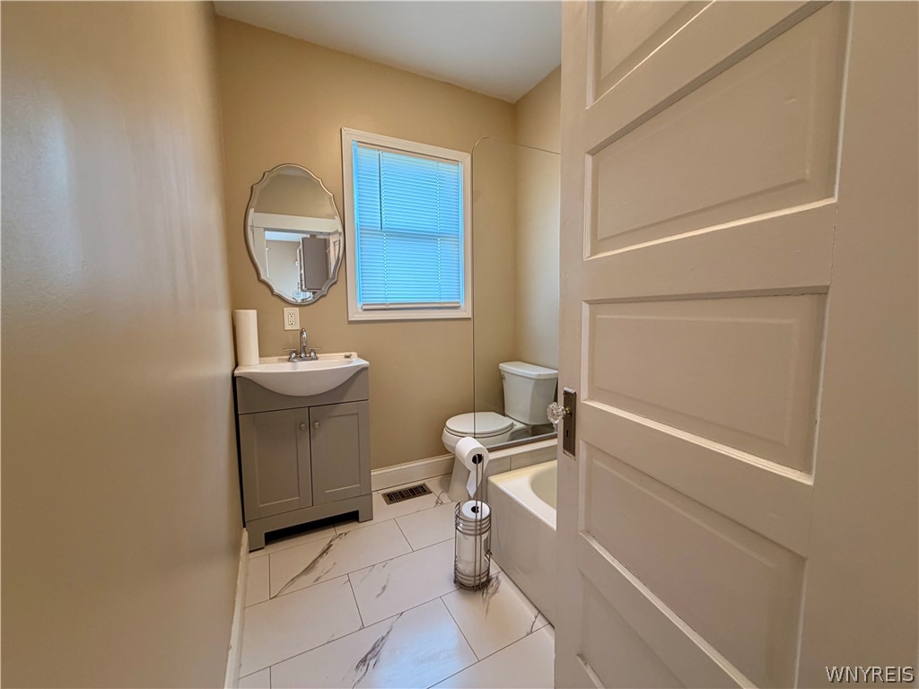 151 Roland Street Cheektowaga, NY 14212 - Photo 21 of 50