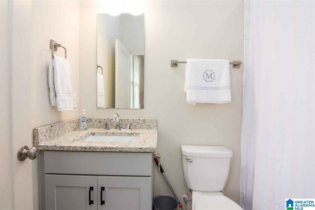 655 Rumble Avenue Birmingham, AL 35213 - Photo 23 of 31
