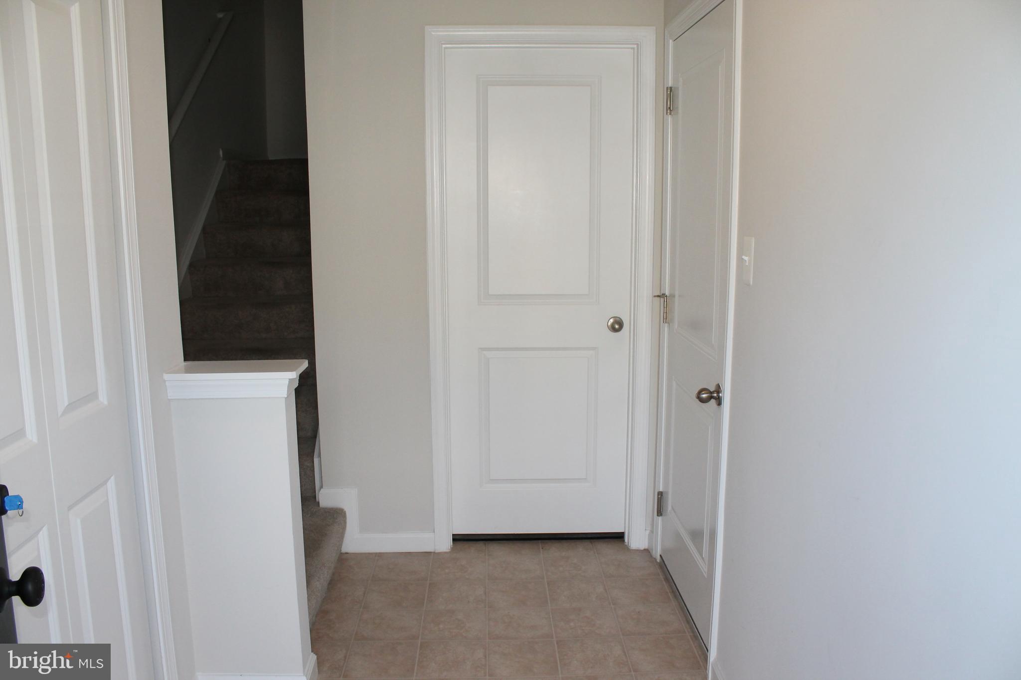 104 Reign Way Winchester, VA 22603 - Photo 5 of 27 a view of a hallway
