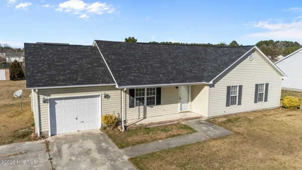 $249,900 | 119 Annie Road, Richlands, NC 28574