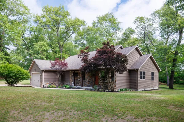 $399,999 | 2538 South 388 West, Morocco, IN 47963