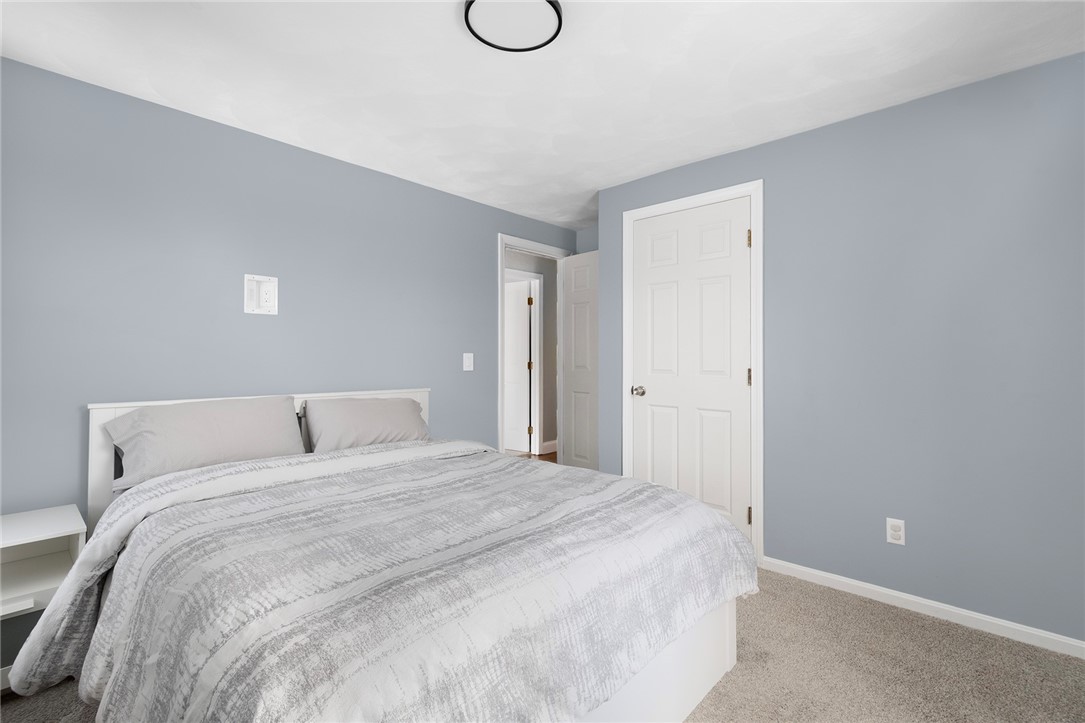 789 High Street Cumberland, RI 02864 - Photo 20 of 32