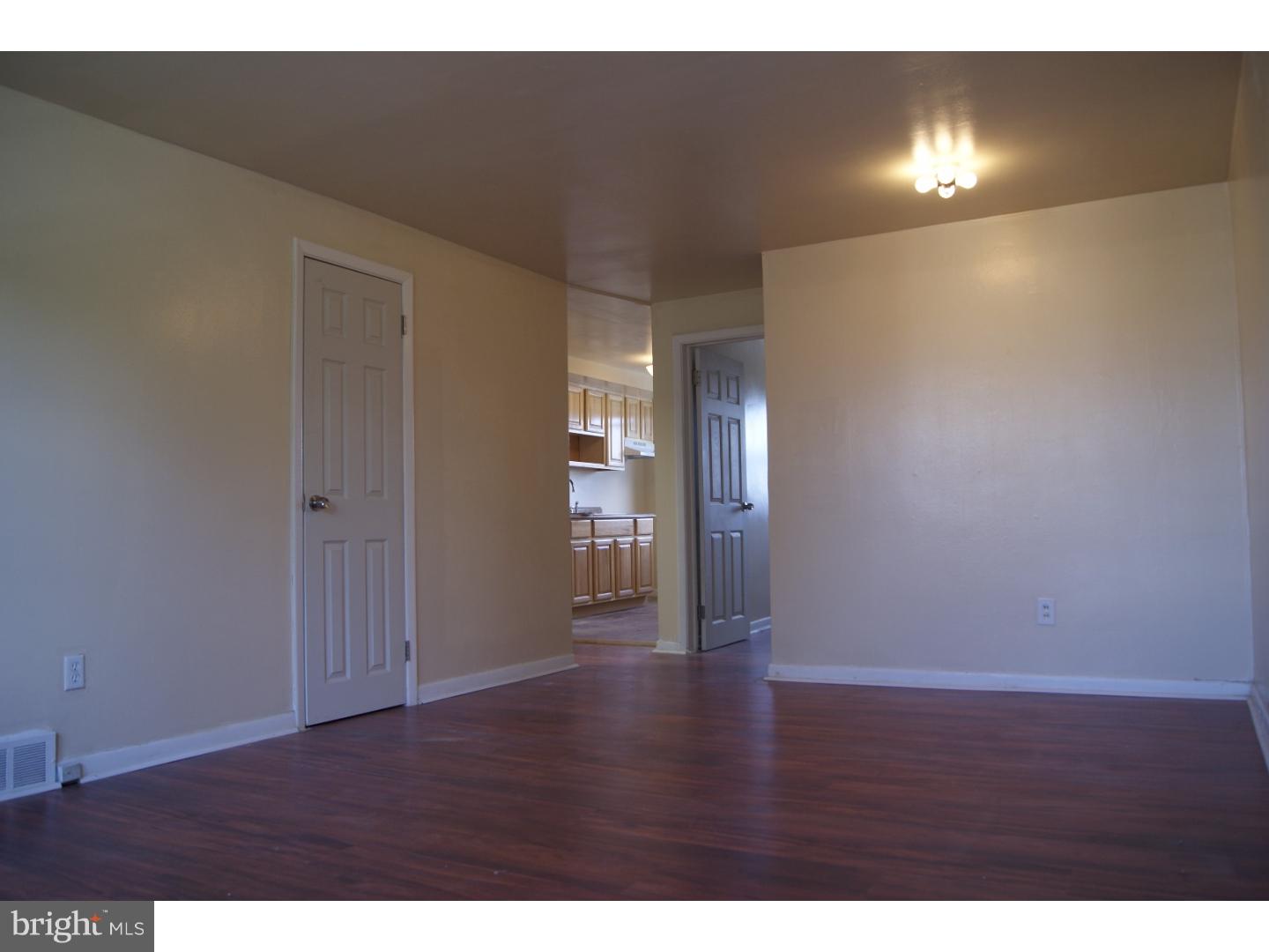 7102 Clinton Road Upper Darby, PA 19082 - Photo 3 of 8 Unit #2