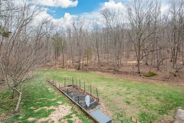 $469,000 | 4 Rocky Way, Newton, NJ 07860