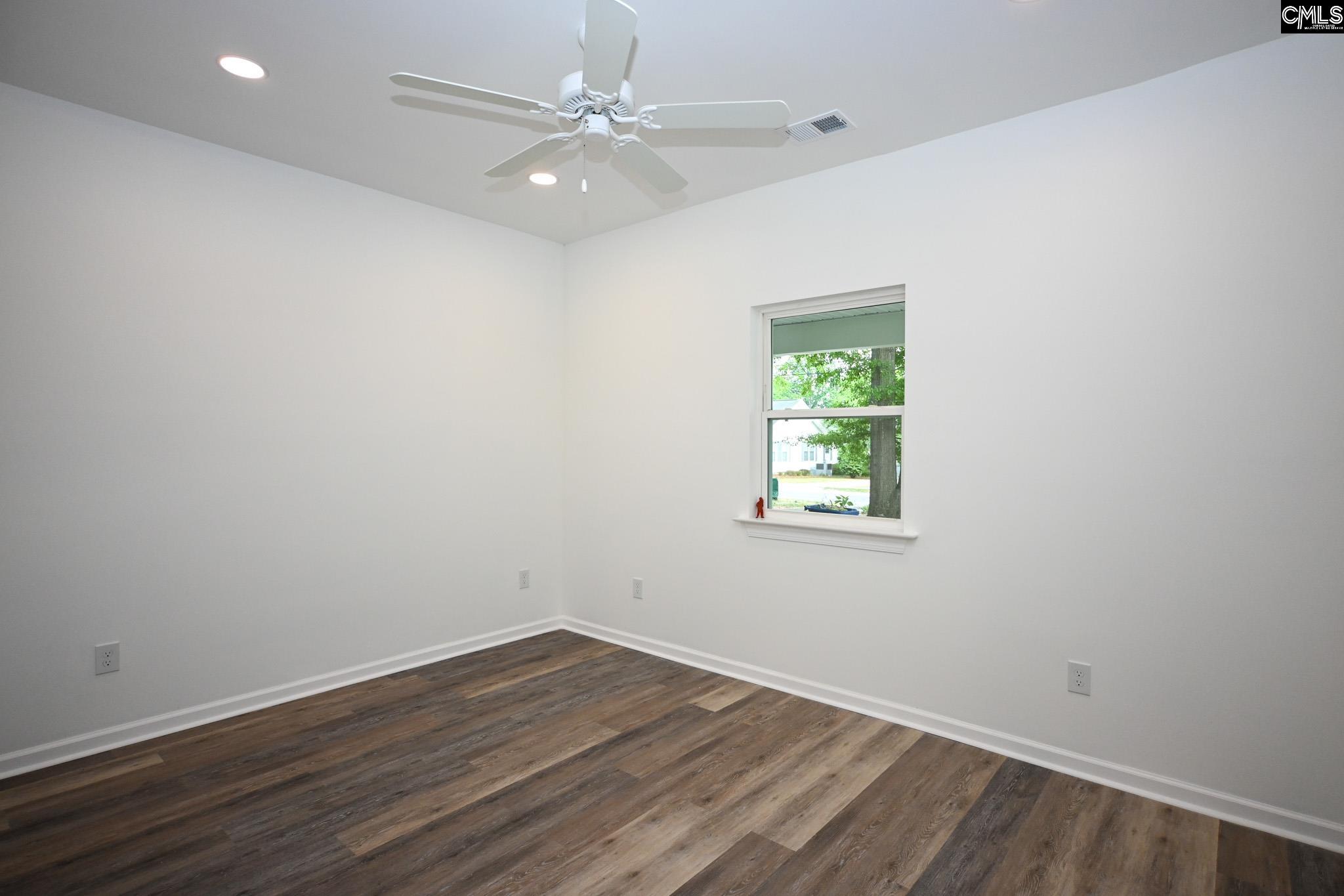 357 Wilson Street Batesburg, SC 29006 - Photo 23 of 39
