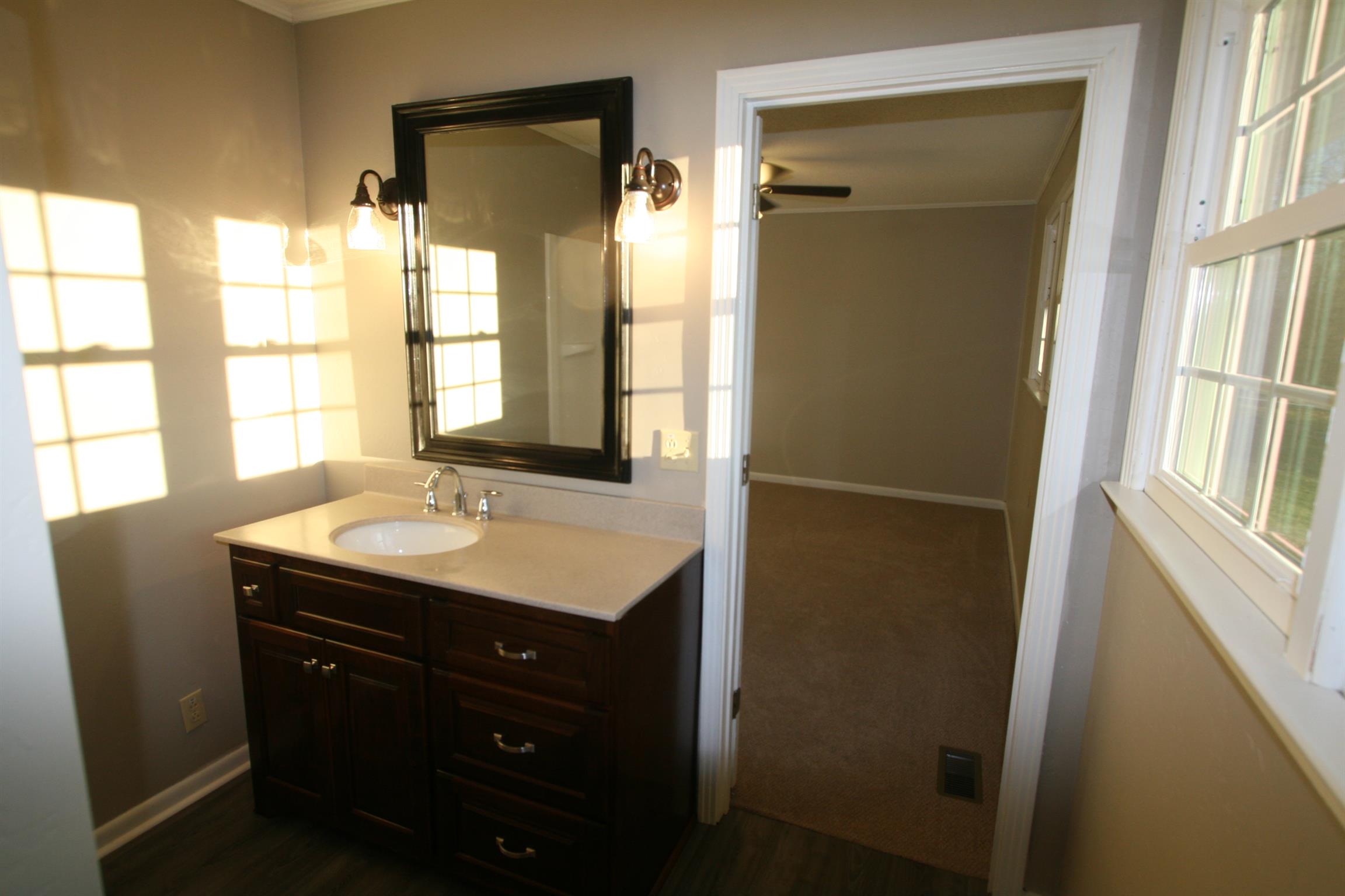 1158 Carter Blake Road Tullahoma, TN 37388 - Photo 7 of 17 Gallery Image 7