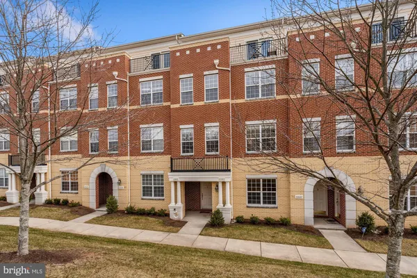$2,850 | 22682 Verde Gate Terrace, Brambleton, VA 20148
