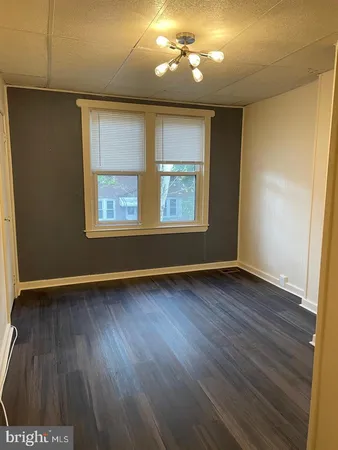 $2,300 | 249 5th Avenue, Roebling, NJ 08554