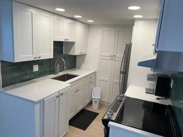 $2,595 | 111 Briny Avenue, Unit 1409, Pompano Beach, FL 33062