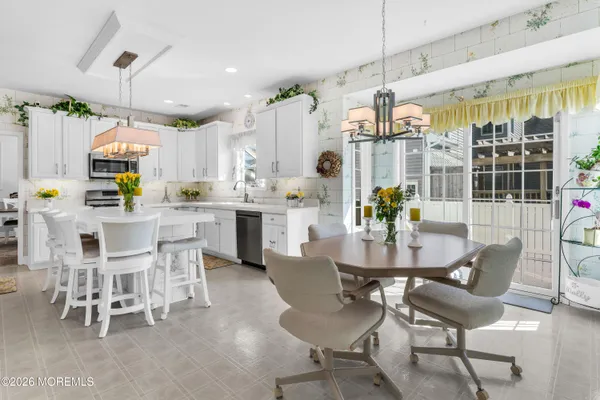 $1,999,900 | 154 Bay Avenue, Mantoloking, NJ 08738