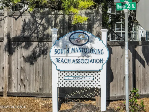 $1,999,900 | 154 Bay Avenue, Mantoloking, NJ 08738