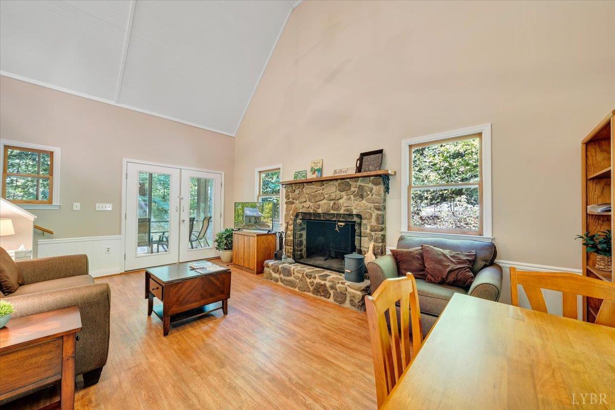 7876 Peaks Road Bedford, VA 24523 - Photo 7 of 36 Gallery Image 7