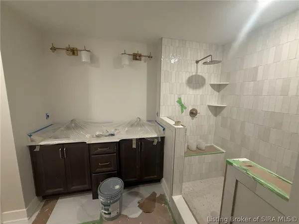 $689,900 | 1713 Greenbrier Place, Unit LOT 328, Henryville, IN 47126