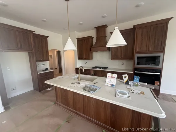 $689,900 | 1713 Greenbrier Place, Unit LOT 328, Henryville, IN 47126