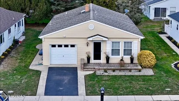 $2,300 | 16 Banning Court, Toms River, NJ 08757