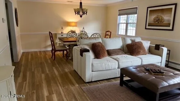 $2,300 | 16 Banning Court, Toms River, NJ 08757