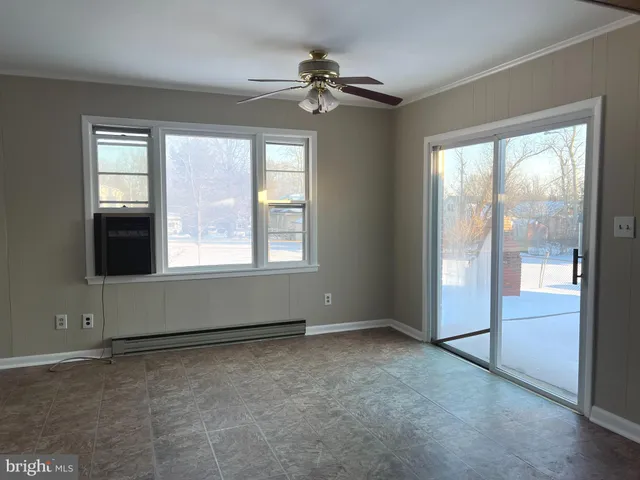 $299,900 | 69 Baker Street, Aberdeen, MD 21001