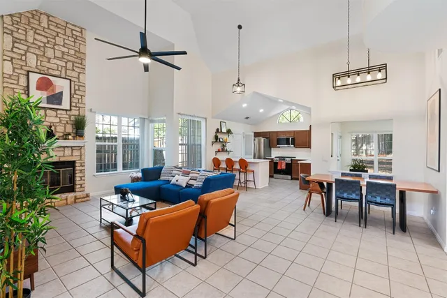 $455,000 | 2010 Cervin Boulevard, Austin, TX 78728