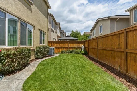 $899,000 | 48 Takko-Machi Lane, Gilroy, CA 95020