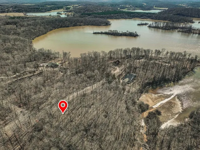 $8,500 | Lot 0425 Fawn Ridge Road, Parsons, TN 38363