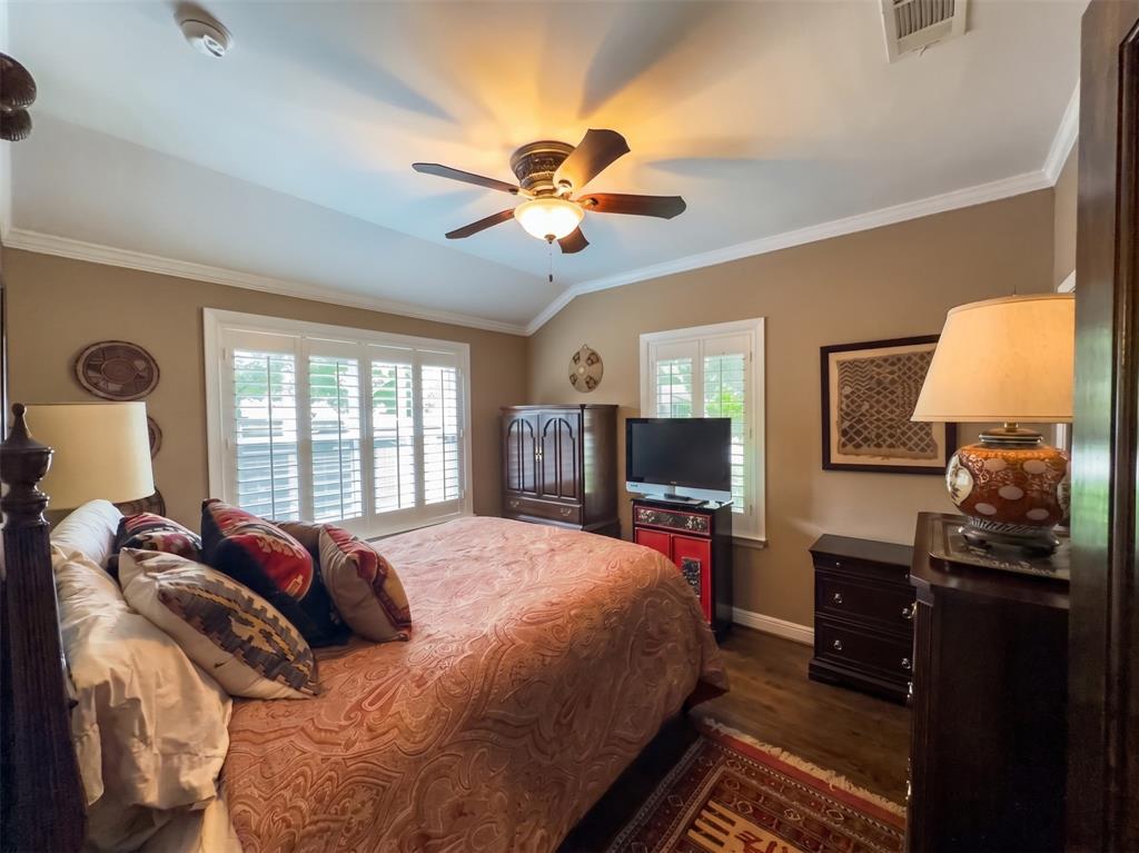 622 Ridgecrest Drive Irving, TX 75060 - Photo 11 of 24