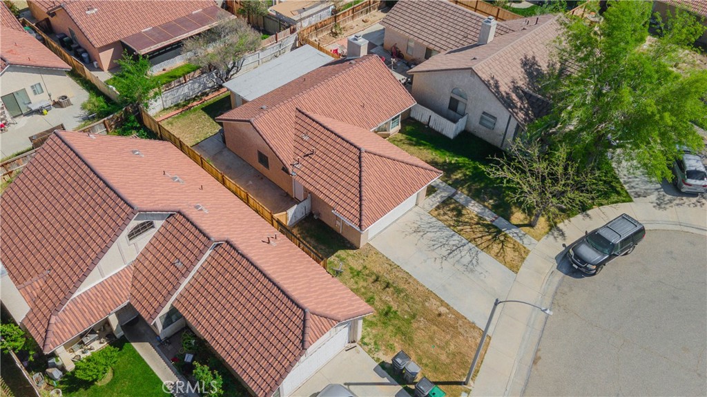 36806 Meadowview Court Palmdale, CA 93552 - Photo 16 of 17 an aerial view of a house with a yard