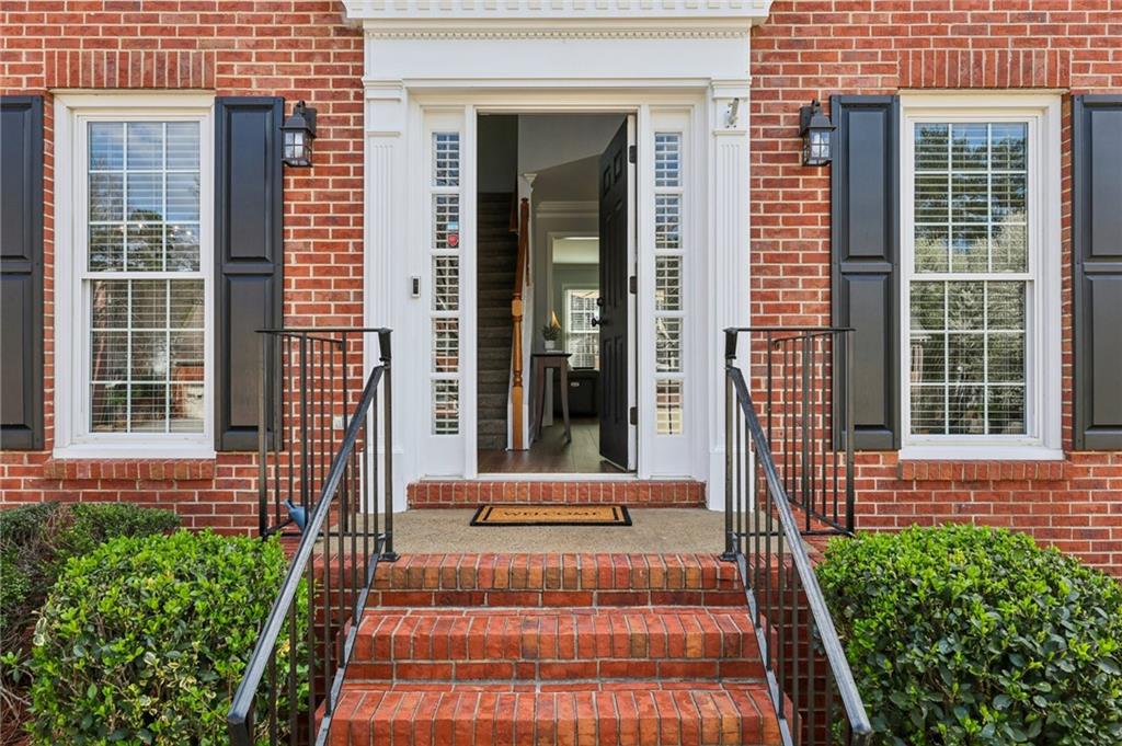 4304 Cedar Bluff Way Southwest Lilburn, GA 30047 - Photo 3 of 70