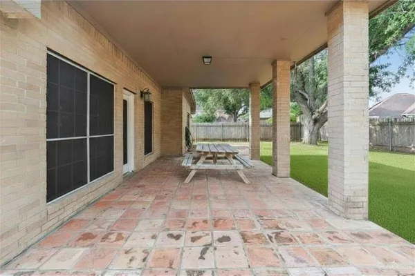$1,950 | 1013 North 47th Street, McAllen, TX 78501