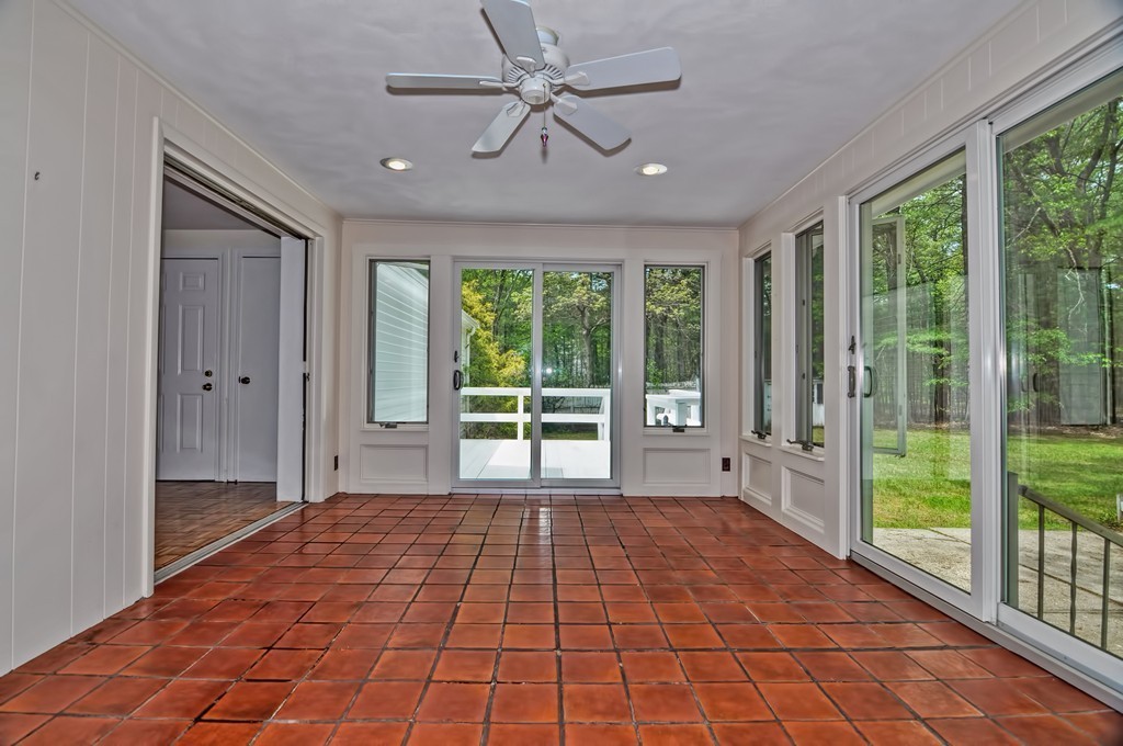 311 Deacon Haynes Road Concord, MA 01742 - Photo 6 of 30