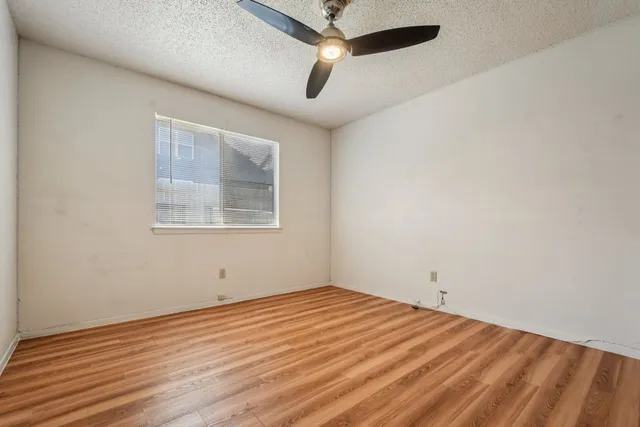 $1,400 | 11948 Sunhillow Bend, Unit A, Austin, TX 78758