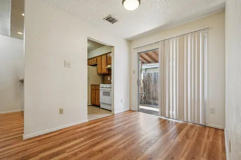 $1,400 | 11948 Sunhillow Bend, Unit A, Austin, TX 78758