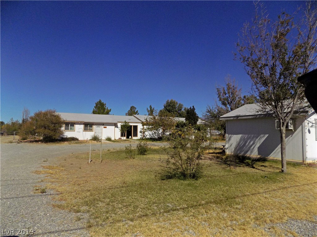 1670 West Wilson Road Pahrump, NV 89048 - Photo 13 of 21 Gallery Image 13
