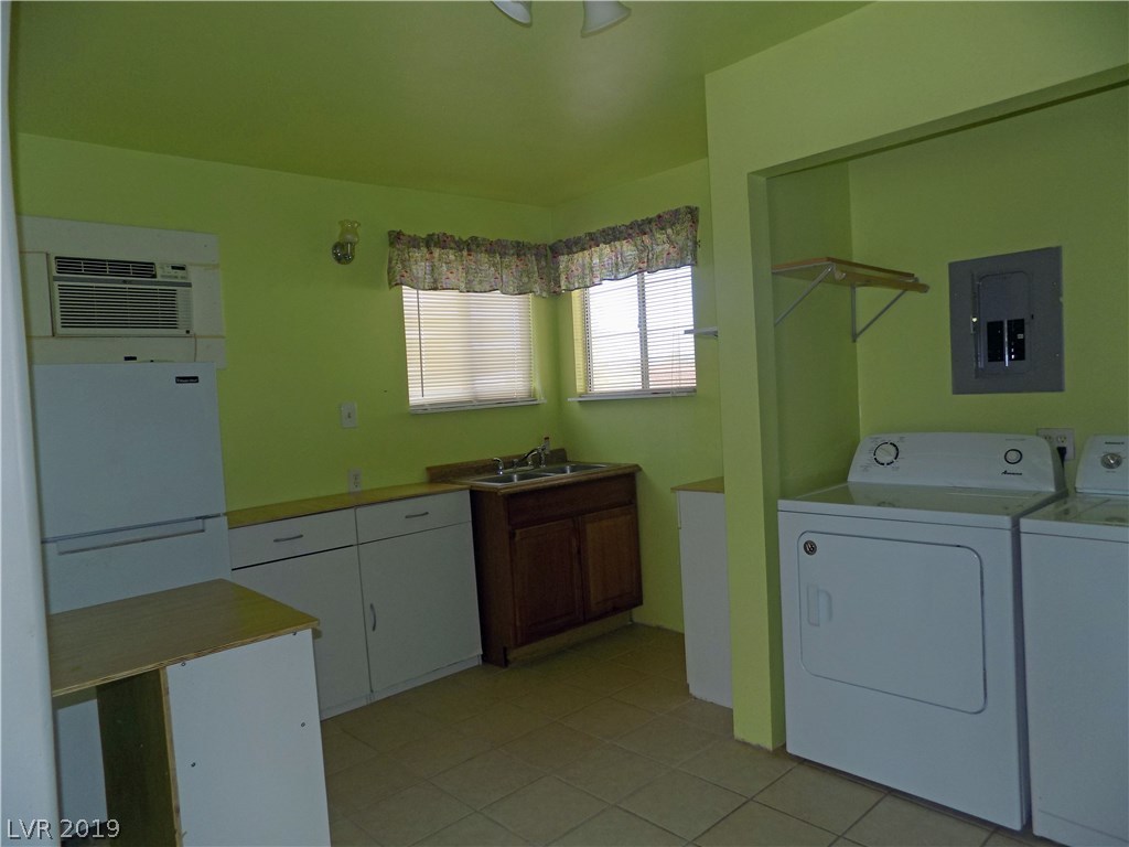 1670 West Wilson Road Pahrump, NV 89048 - Photo 15 of 21 Gallery Image 15