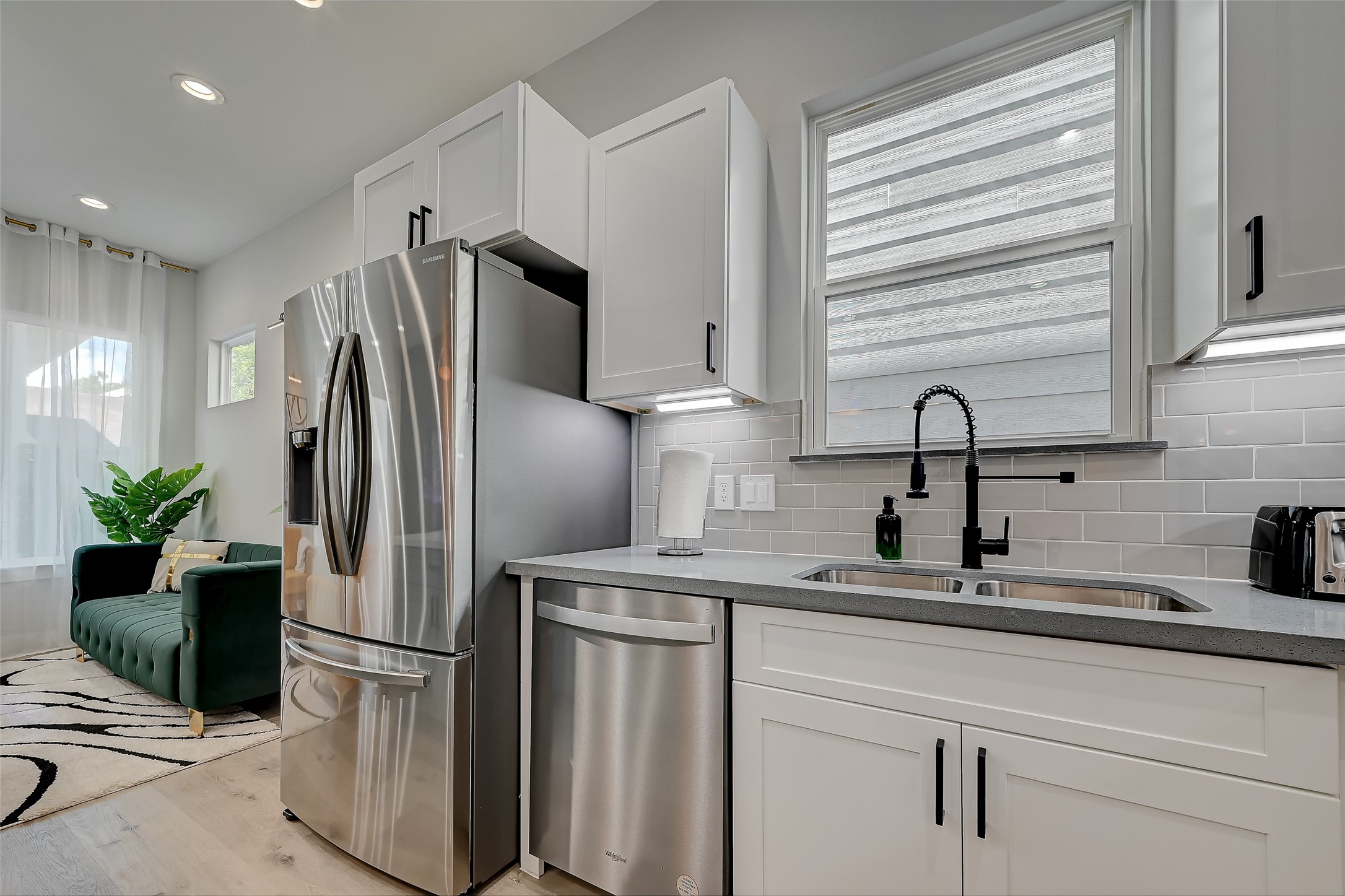 2105 Sam Wilson Street, Unit C Houston, TX 77020 - Photo 11 of 46