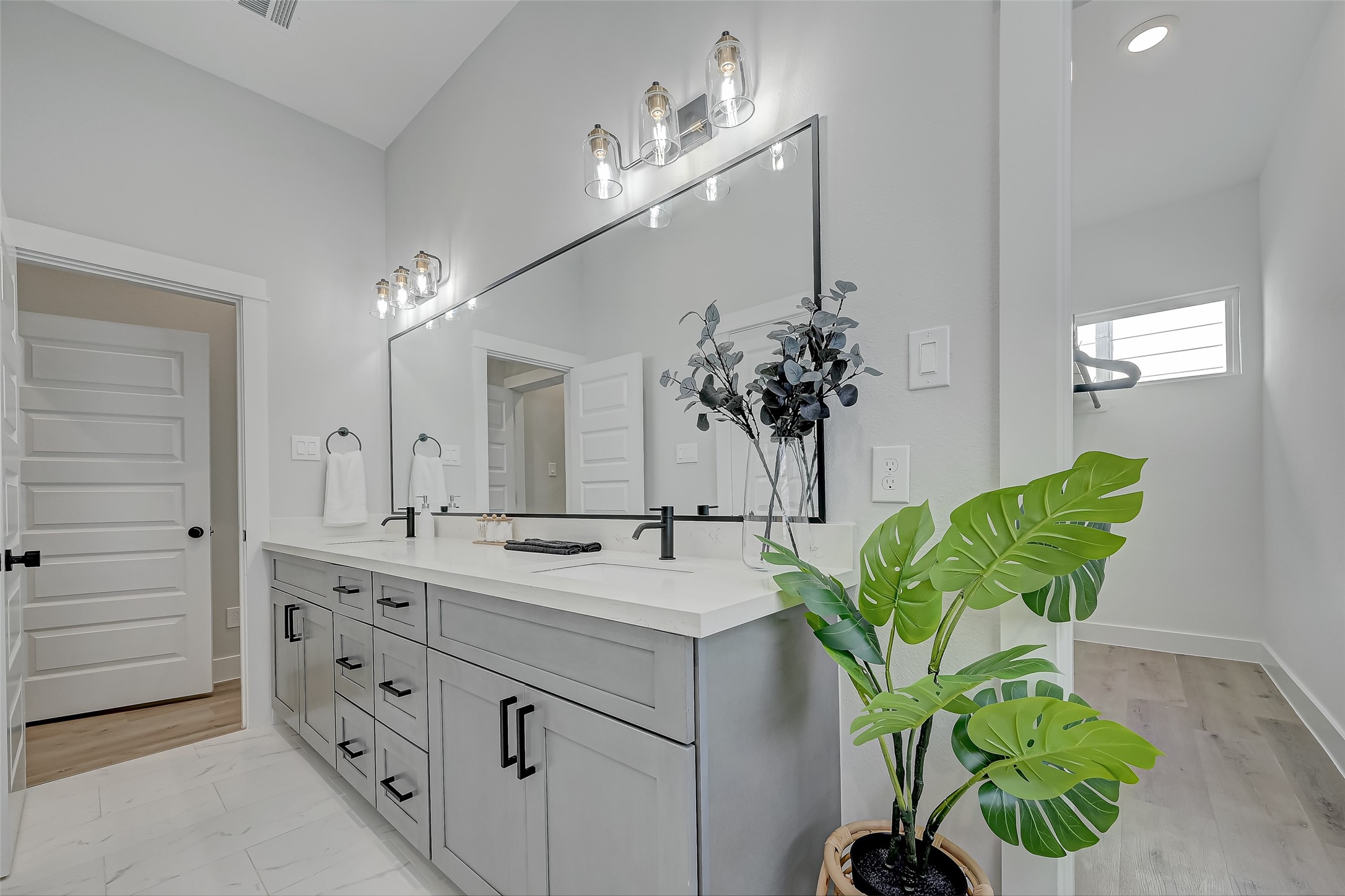 2105 Sam Wilson Street, Unit C Houston, TX 77020 - Photo 16 of 46