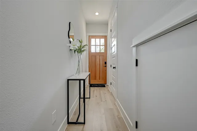 $2,700 | 2105 Sam Wilson Street, Unit C, Houston, TX 77020