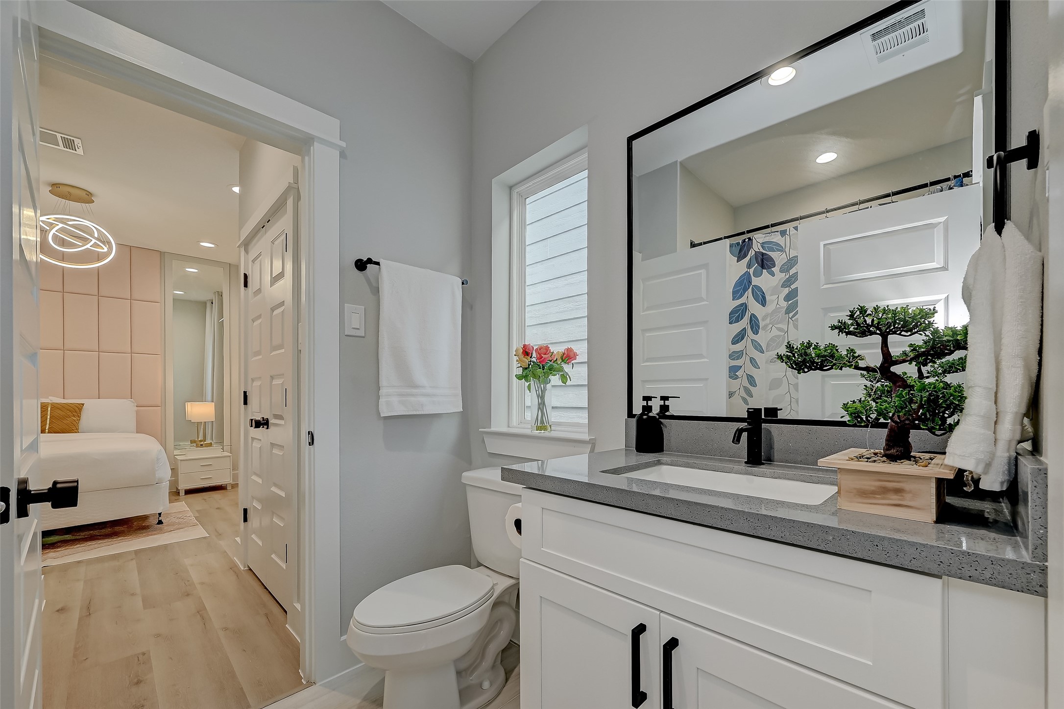 2105 Sam Wilson Street, Unit C Houston, TX 77020 - Photo 25 of 46