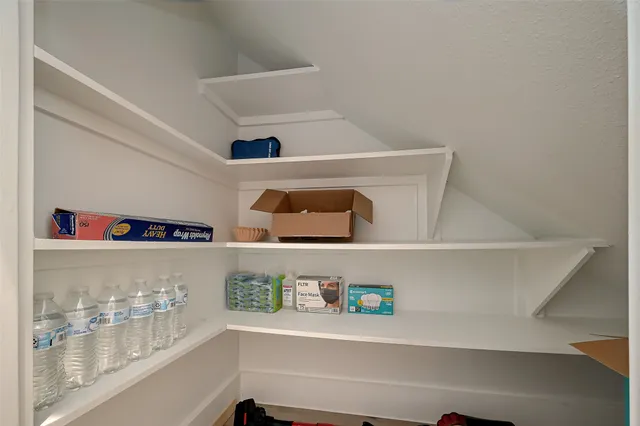 $2,700 | 2105 Sam Wilson Street, Unit C, Houston, TX 77020