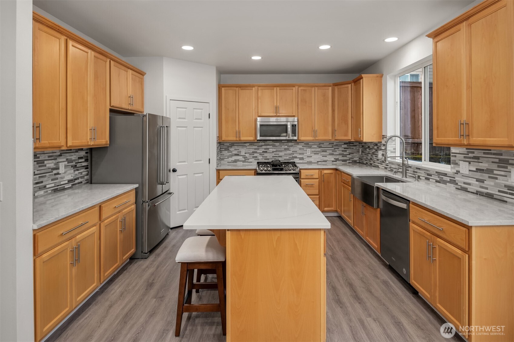 21120 Meridian Place West Bothell, WA 98021 - Photo 11 of 36