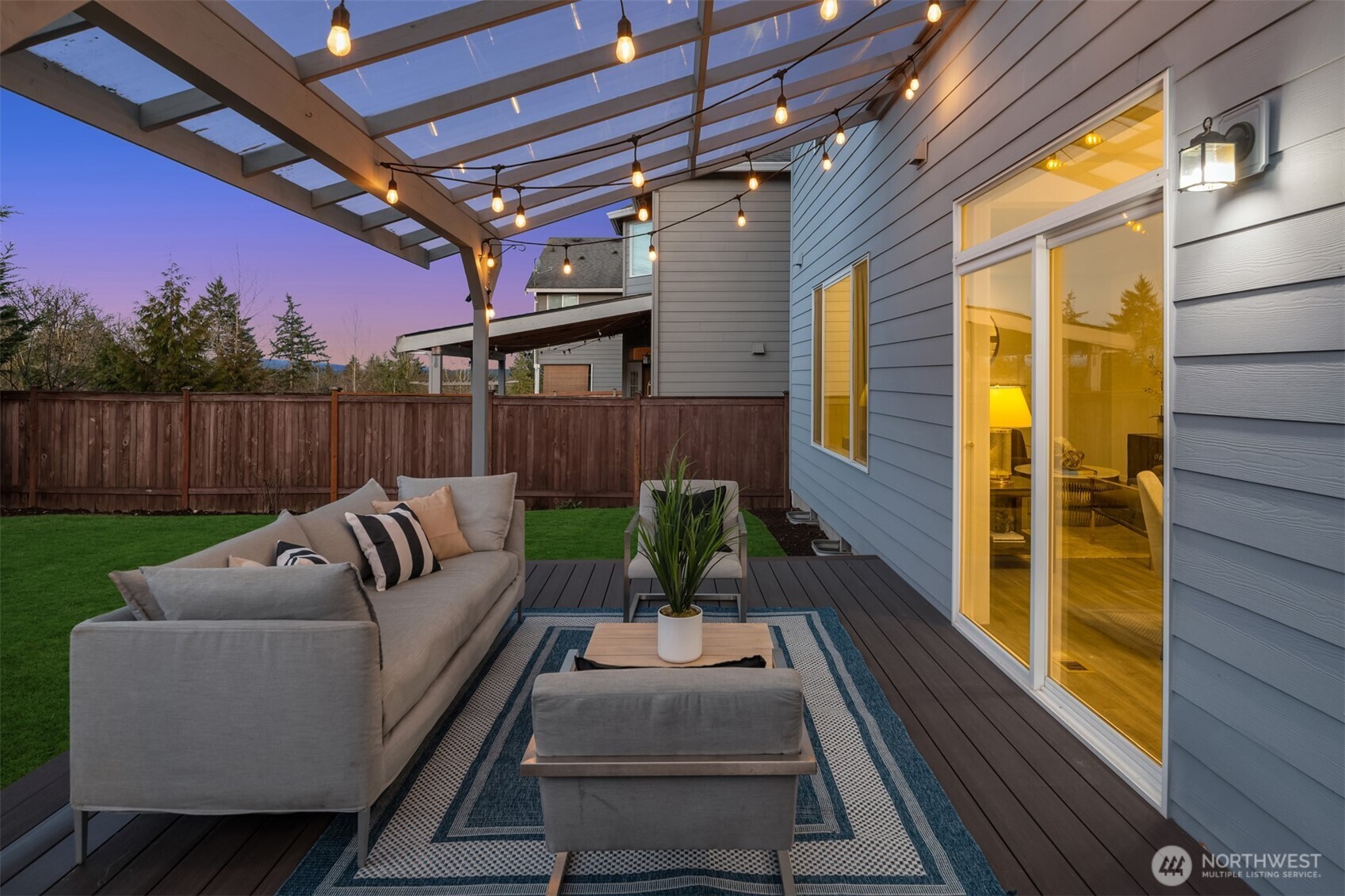 21120 Meridian Place West Bothell, WA 98021 - Photo 28 of 36