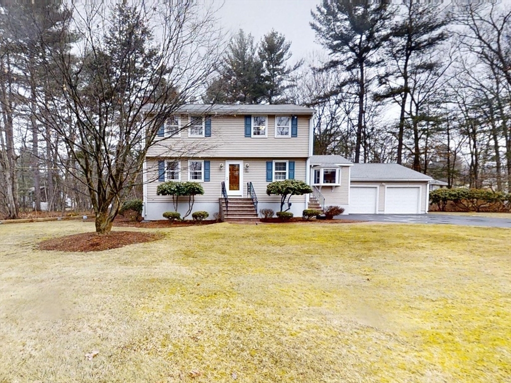 200 Cart Path Road Tewksbury, MA 01876 - Photo 2 of 29 Gallery Image 2
