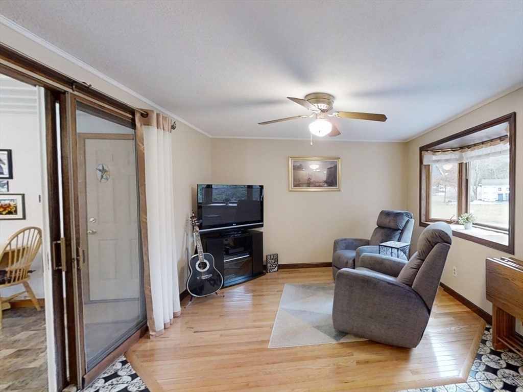 200 Cart Path Road Tewksbury, MA 01876 - Photo 9 of 29 Gallery Image 9