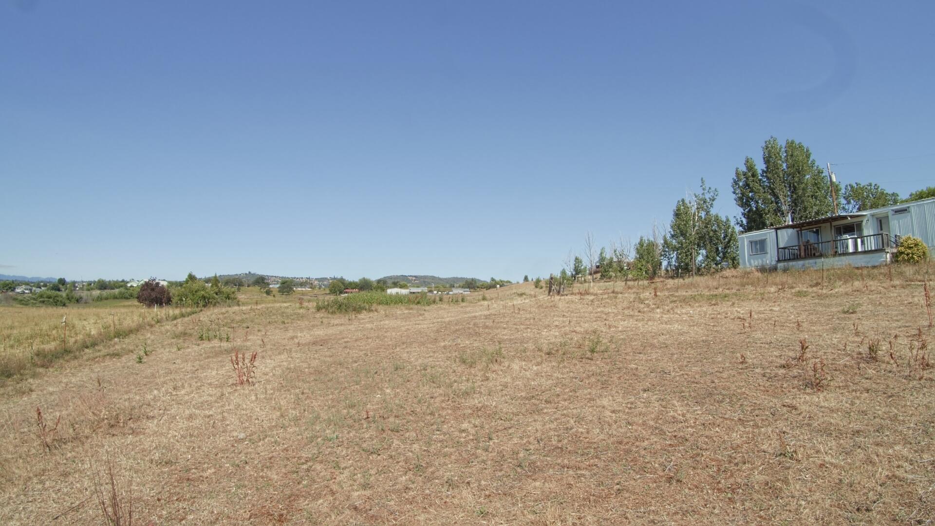 573 Reese Creek Road Eagle Point, OR 97524 - Photo 21 of 37 573 Reese Feild_1.3.1