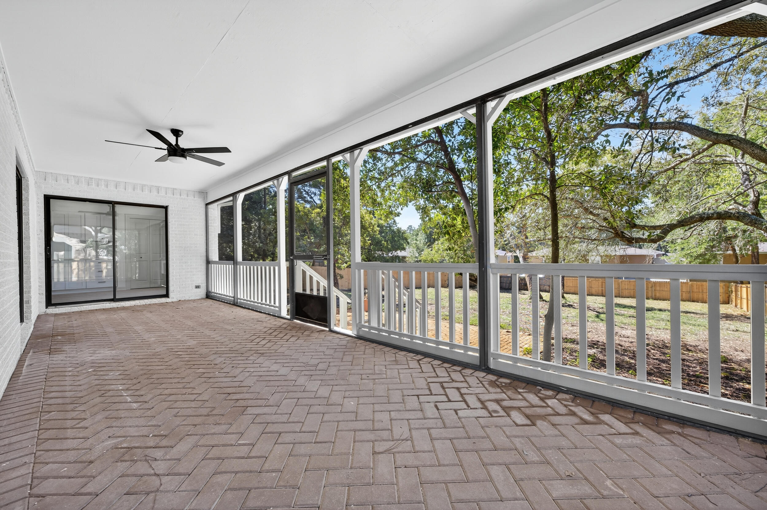 926 Ridgewood Way Niceville, FL 32578 - Photo 48 of 68 a view of an empty room with a large window