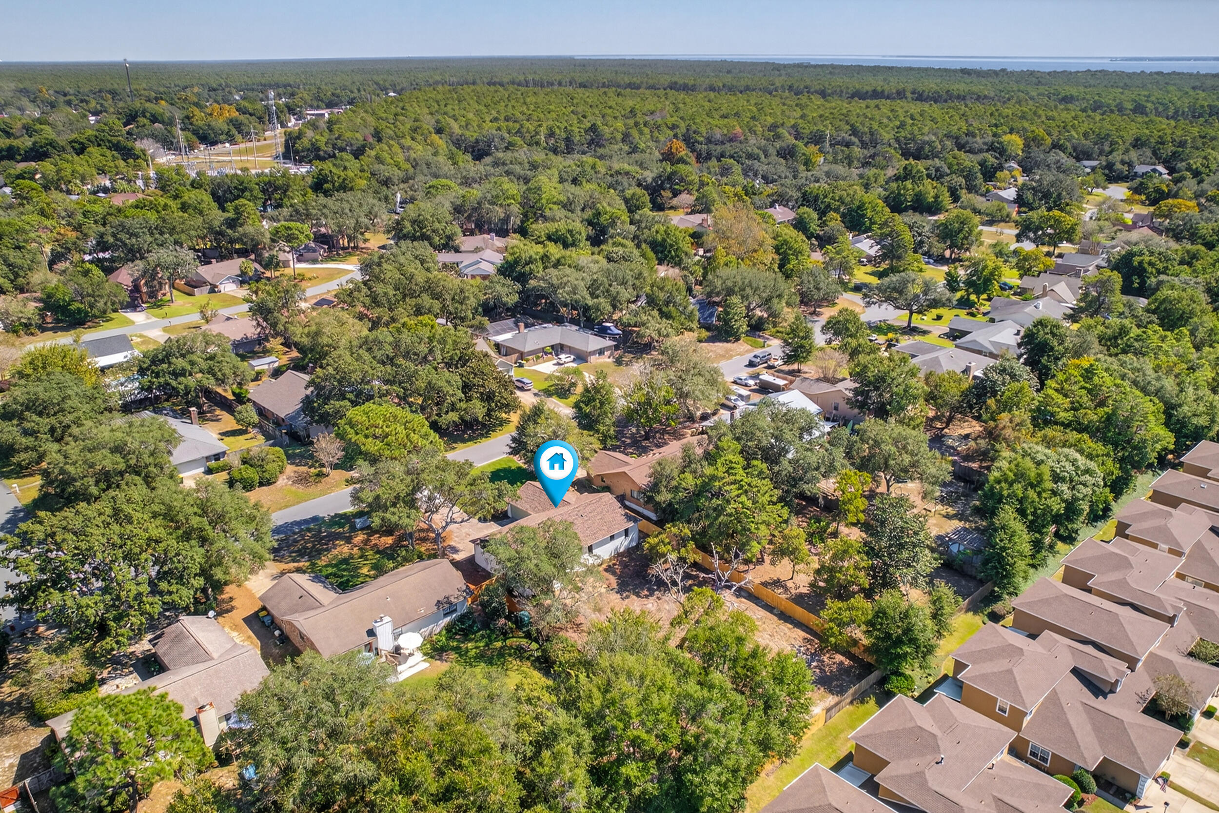 926 Ridgewood Way Niceville, FL 32578 - Photo 62 of 68 an aerial view of residential houses with outdoor space and trees