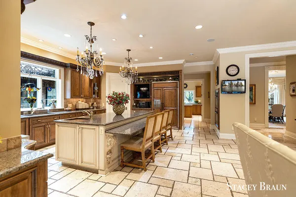 $2,750,000 | 7750 Silverthorne Drive Southeast, Ada, MI 49301