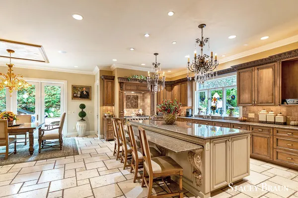 $2,750,000 | 7750 Silverthorne Drive Southeast, Ada, MI 49301