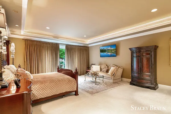 $2,750,000 | 7750 Silverthorne Drive Southeast, Ada, MI 49301