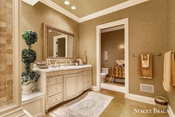 $2,750,000 | 7750 Silverthorne Drive Southeast, Ada, MI 49301